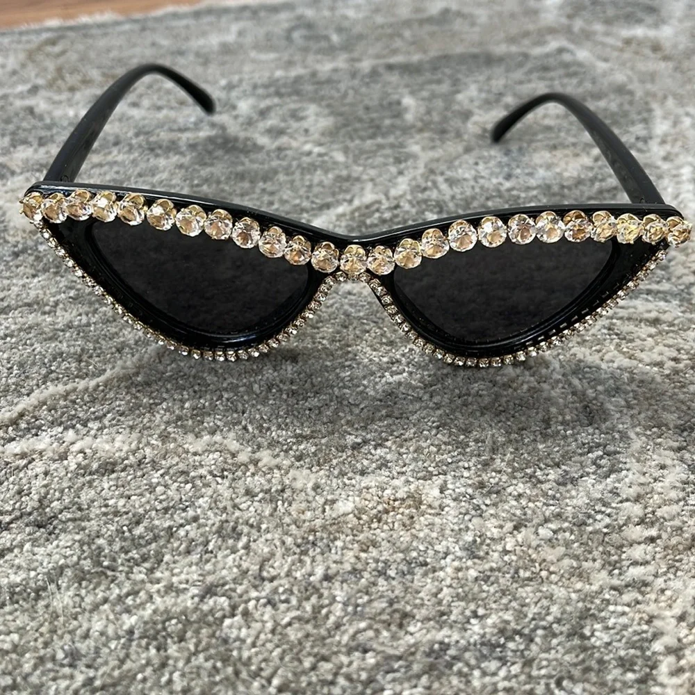 UNTAMED PETALS BY AMANDA JUDGE Black Cat Eye Sunglasses with Gold Rhinestones